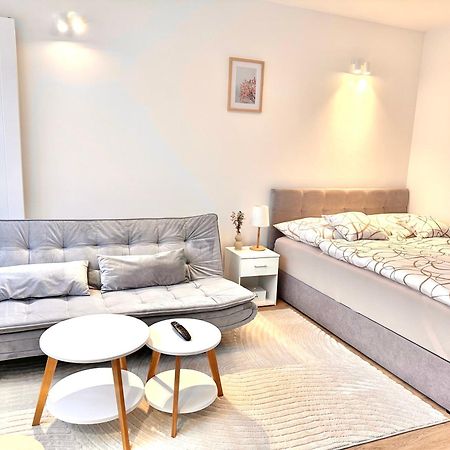Rezidence Sadova Zlin Apartment Exterior photo